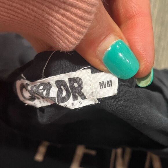 Cooperative Urban Outfitters Femme Tee Shirt Graphic Print Crew Black Medium - Picture 4 of 5